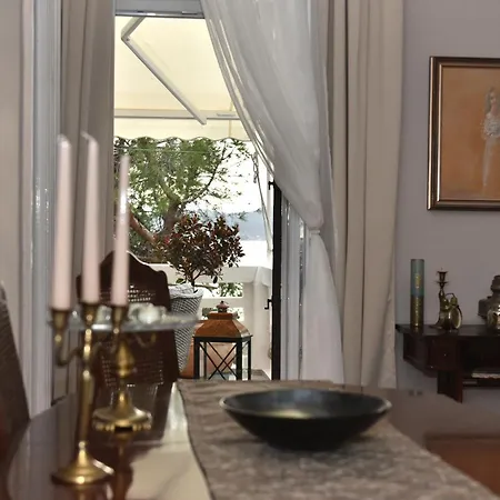 Center - Directly On The Sea