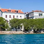 Apartman Center - Directly On The Sea Zára