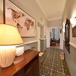 Apartment Center - Directly On The Sea