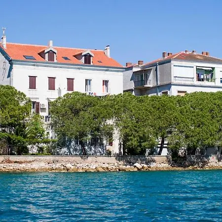 Apartment Center - Directly On The Sea Zadar