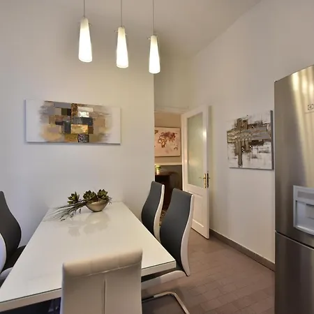 Center - Directly On The Sea Apartment Zadar