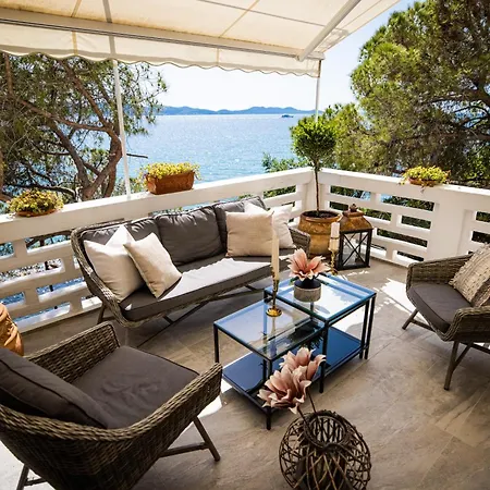 Apartment Center - Directly On The Sea *